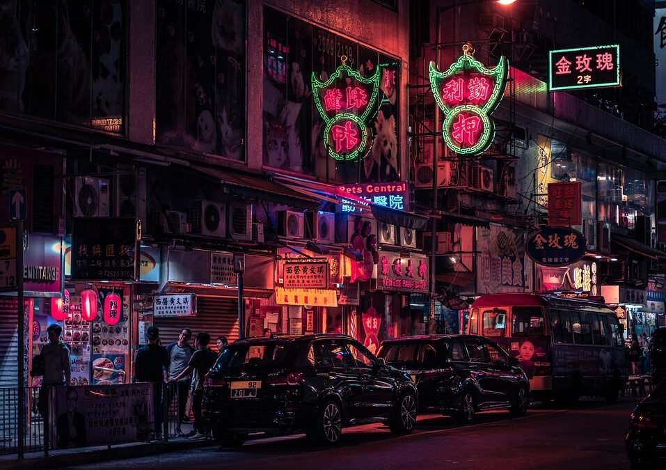 From Gaming to Socializing: How Blockchain Metaverse Platforms are Creating New Opportunities for Users